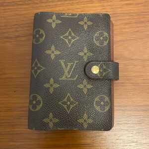 Louis Vuitton Monogram PM Agenda